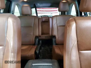 2018 Toyota Highlander Hybrid Limited with VIN 5TDDGRFH8JS039822, listed as a Copart auction lot 61665095 with 101,060 mi miles and Clean title. Bid and sale history available at DreamBid. Image 10.