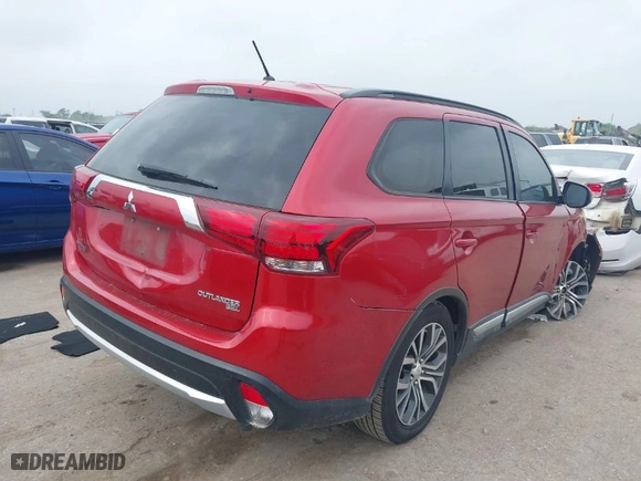 2016 Mitsubishi Outlander SE with VIN JA4AD3A32GZ029924, listed as a IAAI auction lot 41922062 with 131,748 mi miles. Bid and sale history available at carsss.com. Image 4.