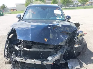 2020 Porsche Cayenne z VIN WP1AA2AYXLDA02335, wystawiony jako IAAI lot #42274256 z przebiegiem 69 113 mil mil oraz . Historia ofert i sprzedaży dostępna na DreamBid. Obrazek 6.