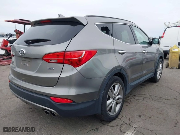 2014 Hyundai Santa Fe Sport with VIN 5XYZUDLA3EG193592, listed as a IAAI auction lot 41625548 with 1 mi miles. Bid and sale history available at carsss.com. Image 4.