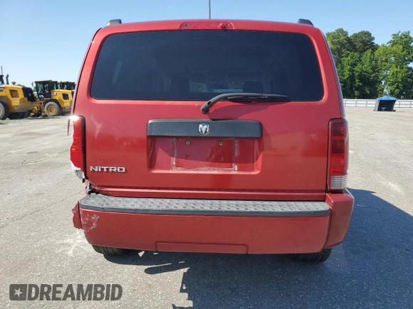 2008 Dodge Nitro SXT with VIN 1D8GT28KX8W211174, listed as a Copart auction lot 61146985 with 188,371 mi miles and Salvage title. Bid and sale history available at DreamBid. Image 6.