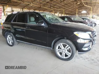 2013 Mercedes-Benz M 350 with VIN 4JGDA5JB7DA142448, listed as a Copart auction lot 49748035 with 117,601 mi miles and Clean Title. Bid and sale history available at DreamBid. Image 4.