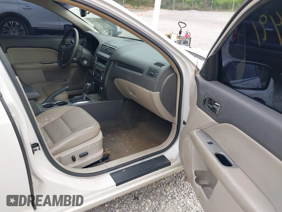 2012 Ford Fusion SEL with VIN 3FAHP0JG0CR363922, listed as a IAAI auction lot 42727491 with 185,806 mi miles and . Bid and sale history available at DreamBid. Image 5.