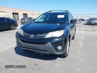 2013 Toyota RAV4 XLE z VIN 2T3WFREV8DW032228, wystawiony jako IAAI lot #42756583 z przebiegiem 222 479 mil mil oraz . Historia ofert i sprzedaży dostępna na DreamBid. Obrazek 6.