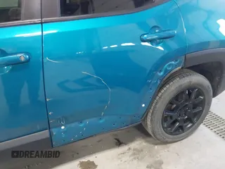 2020 Jeep Renegade Latitude z VIN ZACNJABB0LPL09308, wystawiony jako IAAI lot #41918498 z przebiegiem 88 213 mil mil oraz . Historia ofert i sprzedaży dostępna na DreamBid. Obrazek 18.