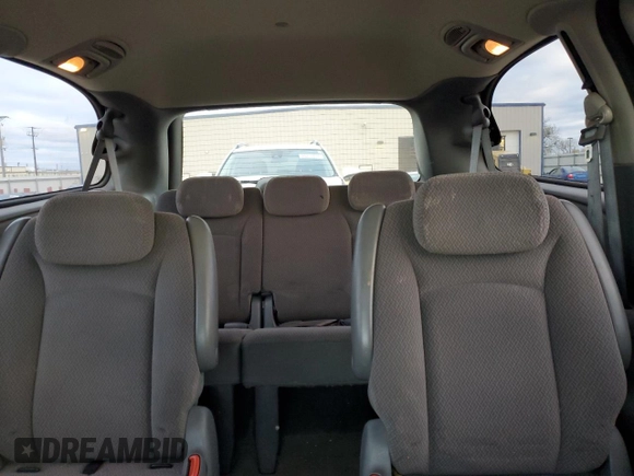 2007 Chrysler Town & Country LWB Touring with VIN 2A4GP54L47R269303, listed as a Copart auction lot 80151544 with 125,213 mi miles and Non Repairable. Bid and sale history available at carsss.com. Image 10.