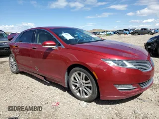 2013 Lincoln MKZ z VIN 3LN6L2G95DR804619, wystawiony jako Copart lot #57101315 z przebiegiem Nie podano mil oraz Szkoda całkowita • Salvage title. Historia ofert i sprzedaży dostępna na DreamBid. Obrazek 4.