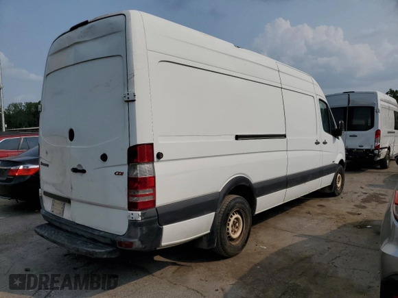 2010 Freightliner Sprinter with VIN WDYPE8CC9A5453031, listed as a Copart auction lot 67981854 with 134,144 mi miles and Clean Title. Bid and sale history available at DreamBid. Image 3.