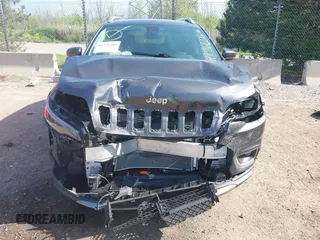 2019 Jeep Cherokee Limited z VIN 1C4PJMDX2KD463523, wystawiony jako IAAI lot #42276206 z przebiegiem 56 542 mil mil oraz . Historia ofert i sprzedaży dostępna na DreamBid. Obrazek 20.