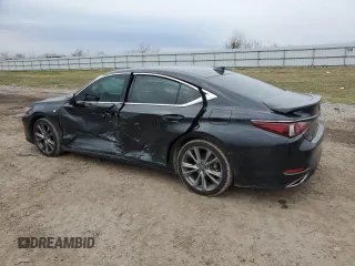 2019 Lexus ES with VIN 58ABZ1B1XKU009721, listed as a Copart auction lot 45947035 with 70,117 mi miles and Salvage Title. Bid and sale history available at carsss.com. Image 2.