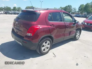 2016 Chevrolet Trax LT z VIN 3GNCJLSB0GL255844, wystawiony jako IAAI lot #42264474 z przebiegiem 71 196 mil mil oraz . Historia ofert i sprzedaży dostępna na DreamBid. Obrazek 4.