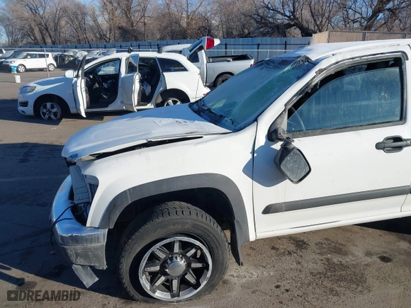 2008 Chevrolet Colorado LT w/1LT with VIN 1GCDT33E888199569, listed as a IAAI auction lot 41445435 with 141,297 mi miles. Bid and sale history available at carsss.com. Image 6.