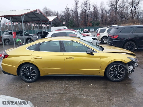 2020 Hyundai Sonata SEL Plus with VIN 5NPEJ4J27LH015645, listed as a IAAI auction lot 41516654 with 84,726 mi miles. Bid and sale history available at carsss.com. Image 13.