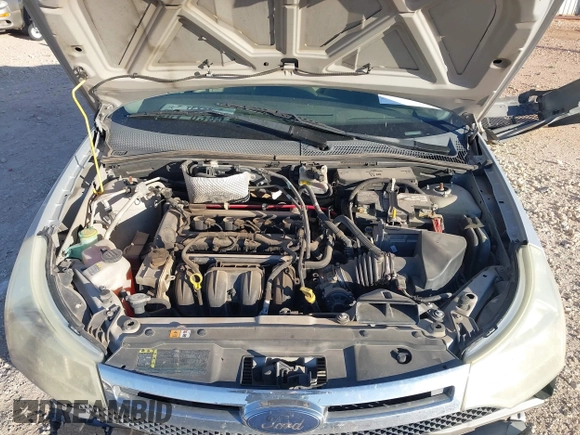 2008 Ford Focus SE with VIN 1FAHP35N98W280472, listed as a IAAI auction lot 41859547 with 178,304 mi miles. Bid and sale history available at carsss.com. Image 10.