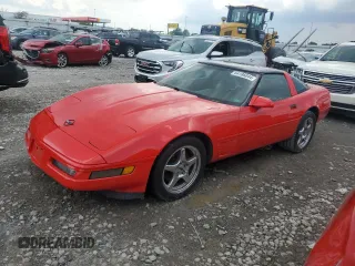 1996 Chevrolet Corvette with VIN 1G1YY22P6T5110052, listed as a Copart auction lot 64186044 with 0 mi miles and Salvage Title. Bid and sale history available at carsss.com. Image 1.