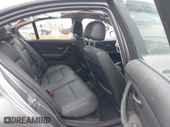 2011 BMW 3 Series 328i with VIN WBAPH5G54BNM76826, listed as a IAAI auction lot 42282906 with Not provided miles and . Bid and sale history available at DreamBid. Image 8.