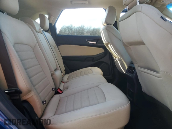 2020 Ford Edge SE z VIN 2FMPK3G93LBA67060, wystawiony jako Copart lot #52385765 z przebiegiem 32 261 mil mil oraz Szkoda całkowita • Salvage title. Historia ofert i sprzedaży dostępna na DreamBid. Obrazek 12.