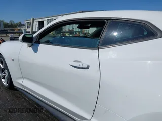 2017 Chevrolet Camaro 2SS with VIN 1G1FH1R77H0102036, listed as a IAAI auction lot 41924124 with 170,443 mi miles and . Bid and sale history available at DreamBid. Image 14.