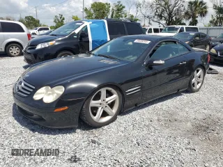 2006 Mercedes-Benz SL 500 z VIN WDBSK75F66F109026, wystawiony jako Copart lot #59808265 z przebiegiem Nie podano mil oraz Czysty tytuł • Clean title. Historia ofert i sprzedaży dostępna na DreamBid. Obrazek 1.