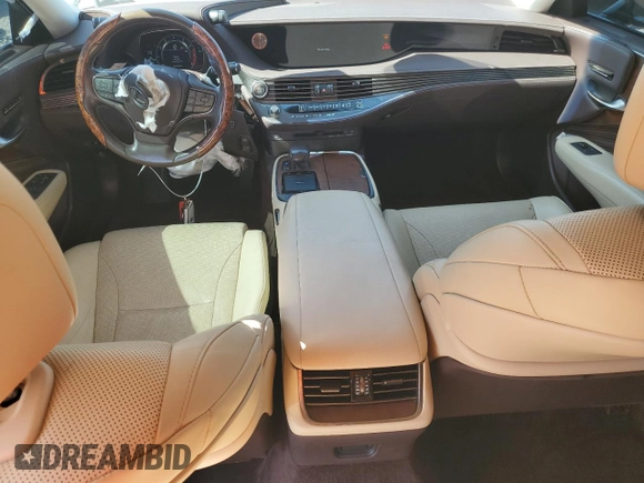 2019 Lexus LS 500 with VIN JTHB51FF2K5009086, listed as a Copart auction lot 52025265 with 93,215 mi miles and Non repairable. Bid and sale history available at DreamBid. Image 8.