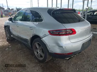 2015 Porsche Macan S z VIN WP1AB2A51FLB59359, wystawiony jako IAAI lot #42188232 z przebiegiem 161 082 mil mil oraz . Historia ofert i sprzedaży dostępna na DreamBid. Obrazek 3.