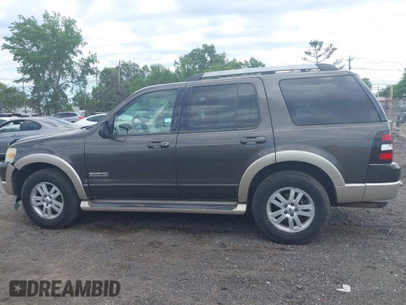 2006 Ford Explorer Eddie Bauer z VIN 1FMEU74E46UA44430, wystawiony jako IAAI lot #42300632 z przebiegiem 167 244 mil mil oraz . Historia ofert i sprzedaży dostępna na DreamBid. Obrazek 14.