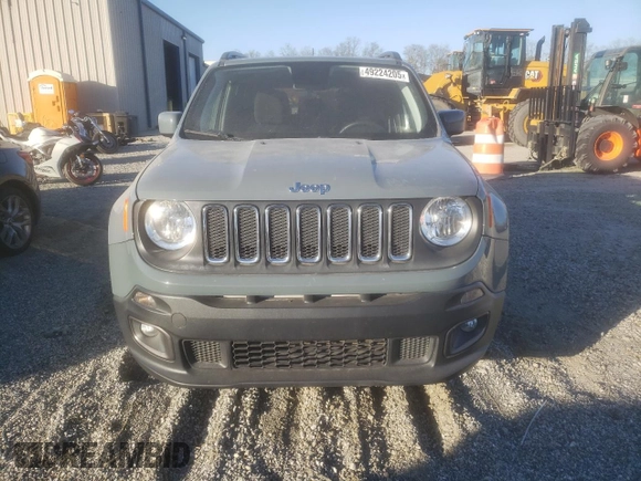 2018 Jeep Renegade Latitude with VIN ZACCJBBB1JPH56663, listed as a Copart auction lot 49224205 with 77,335 mi miles and Salvage Title. Bid and sale history available at DreamBid. Image 5.