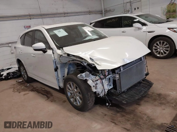 2024 Mazda CX-5 2.5 S Preferred Package with VIN JM3KFBCLXR0503127, listed as a IAAI auction lot 41295902 with 2,423 mi miles. Bid and sale history available at carsss.com. Image 1.