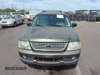 2002 Ford Explorer Eddie Bauer с VIN 1FMDU74E02ZB39477, выставлен на аукционе IAAI как лот 42583278 с пробегом Не указан миль и . История ставок и продаж доступна на DreamBid. Изображение 6.