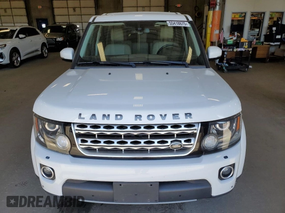 2016 Land Rover LR4 HSE Lux with VIN SALAK2V68GA789101, listed as a Copart auction lot 55418675 with 144,452 mi miles and Salvage title. Bid and sale history available at DreamBid. Image 5.