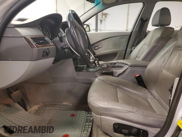 2007 BMW 5 Series 530i with VIN WBANE73597CM50002, listed as a Copart auction lot 83664944 with 205,201 mi miles and Clean Title. Bid and sale history available at DreamBid. Image 7.