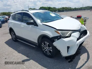 2017 Toyota RAV4 LE z VIN JTMZFREV2HJ711557, wystawiony jako IAAI lot #41894094 z przebiegiem 167 645 mil mil oraz . Historia ofert i sprzedaży dostępna na DreamBid. Obrazek 1.