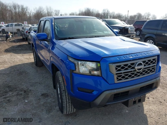 2024 Nissan Frontier PRO-4X with VIN 1N6ED1EK7RN617810, listed as a IAAI auction lot 41768401 with 13,131 mi miles. Bid and sale history available at carsss.com. Image 1.