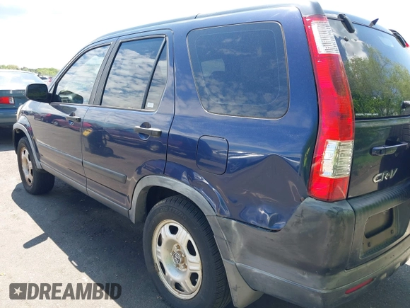 2006 Honda CR-V LX with VIN JHLRD785X6C030024, listed as a IAAI auction lot 42210266 with 108,010 mi miles and . Bid and sale history available at carsss.com. Image 6.