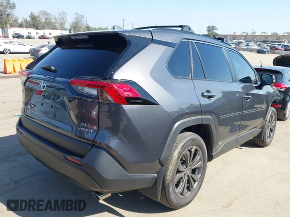 2024 Toyota RAV4 Hybrid XLE Premium with VIN 2T3B6RFV5RW058841, listed as a IAAI auction lot 41992425 with 22,073 mi miles and . Bid and sale history available at DreamBid. Image 4.
