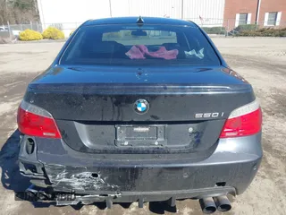 2008 BMW 5 Series 550i with VIN WBANW53538CT48083, listed as a IAAI auction lot 41531003 with 186,943 mi miles. Bid and sale history available at carsss.com. Image 16.