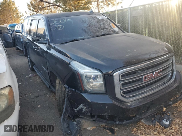 2017 GMC Yukon XL SLE with VIN 1GKS2FKC7HR216601, listed as a Copart auction lot 42554525 with 121,016 mi miles and Salvage Title. Bid and sale history available at carsss.com. Image 4.