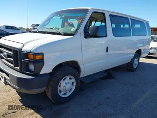 2008 Ford Econoline Passenger XL with VIN 1FBSS31L78DA03855, listed as a IAAI auction lot 40900794 with 989,635 mi miles and . Bid and sale history available at DreamBid. Image 17.