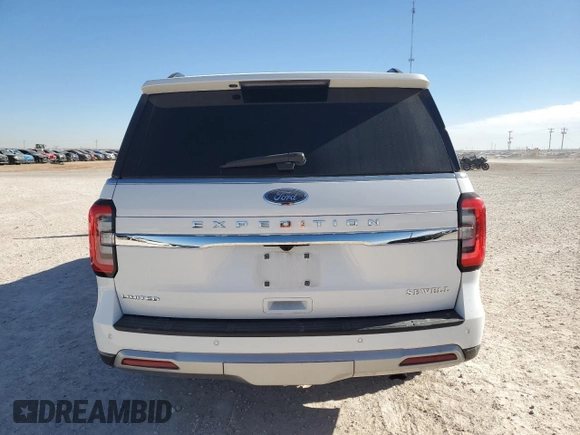 2024 Ford Expedition Limited with VIN 1FMJU1K84REA33256, listed as a Copart auction lot 89109735 with 21,698 mi miles and Salvage Title. Bid and sale history available at carsss.com. Image 6.