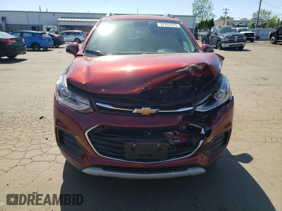 2022 Chevrolet Trax LT with VIN KL7CJPSM1NB564493, listed as a Copart auction lot 57757815 with 17,750 mi miles and Salvage title. Bid and sale history available at DreamBid. Image 5.