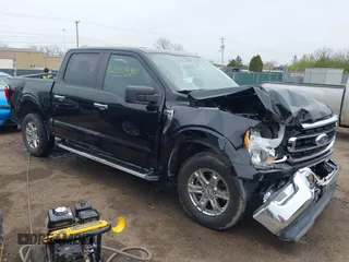 2022 Ford F-150 XL with VIN 1FTFW1E58NFB02945, listed as a IAAI auction lot 42013490 with 39,847 mi miles. Bid and sale history available at carsss.com. Image 1.