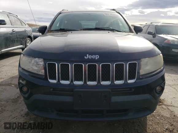 2011 Jeep Compass with VIN 1J4NT1FA1BD176063, listed as a Copart auction lot 50216285 with 136,742 mi miles and Non Repairable. Bid and sale history available at carsss.com. Image 5.