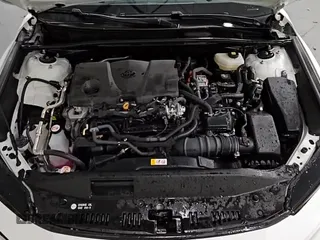 2025 Toyota Camry LE with VIN 4T1DAACK0SU037848, listed as a Copart auction lot 90109545 with 27,846 mi miles and Clean title. Bid and sale history available at DreamBid. Image 15.