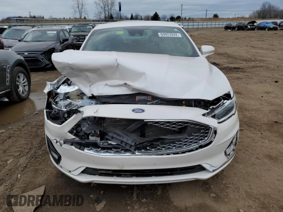 2019 Ford Fusion Energi Titanium with VIN 3FA6P0SU2KR184968, listed as a Copart auction lot 69922842 with 105,834 mi miles. Bid and sale history available at carsss.com. Image 5.