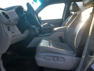 2013 Honda Pilot EX-L with VIN 5FNYF4H65DB076189, listed as a Copart auction lot 84248024 with 117,486 mi miles and Salvage Title. Bid and sale history available at carsss.com. Image 7.