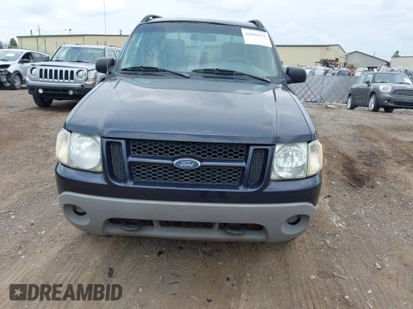 2002 Ford Explorer Sport Trac Value z VIN 1FMZU67E22UB82789, wystawiony jako IAAI lot #42860470 z przebiegiem 175 661 mil mil oraz . Historia ofert i sprzedaży dostępna na DreamBid. Obrazek 6.