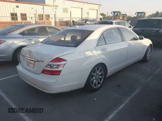 2007 Mercedes-Benz S-Class 5.5L V8 with VIN WDDNG71X07A080612, listed as a IAAI auction lot 42076439 with 232,899 mi miles. Bid and sale history available at carsss.com. Image 4.