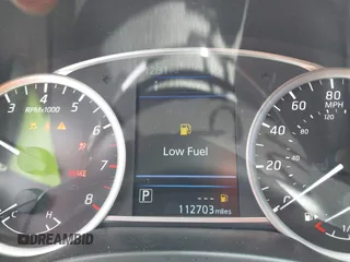 2019 Nissan Sentra SV z VIN 3N1AB7AP9KY289202, wystawiony jako IAAI lot #42247954 z przebiegiem 112 703 mil mil oraz . Historia ofert i sprzedaży dostępna na DreamBid. Obrazek 7.