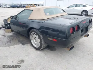 1994 Chevrolet Corvette with VIN 1G1YY32PXR5119898, listed as a IAAI auction lot 41524375 with 0 mi miles. Bid and sale history available at carsss.com. Image 3.