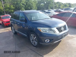 2014 Nissan Pathfinder Platinum Hybrid with VIN 5N1CR2MN1EC662479, listed as a IAAI auction lot 42555716 with 172,643 mi miles and . Bid and sale history available at DreamBid. Image 1.